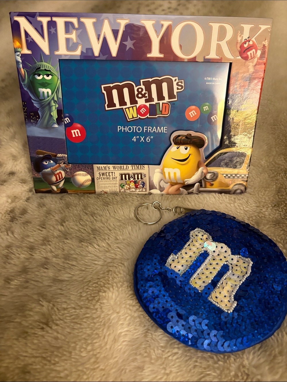 M&M'S World NYC Frame & Blue Sequin Coin Pouch Keychain